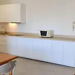 Relaxing Flat Just 50 Meters From The דירה